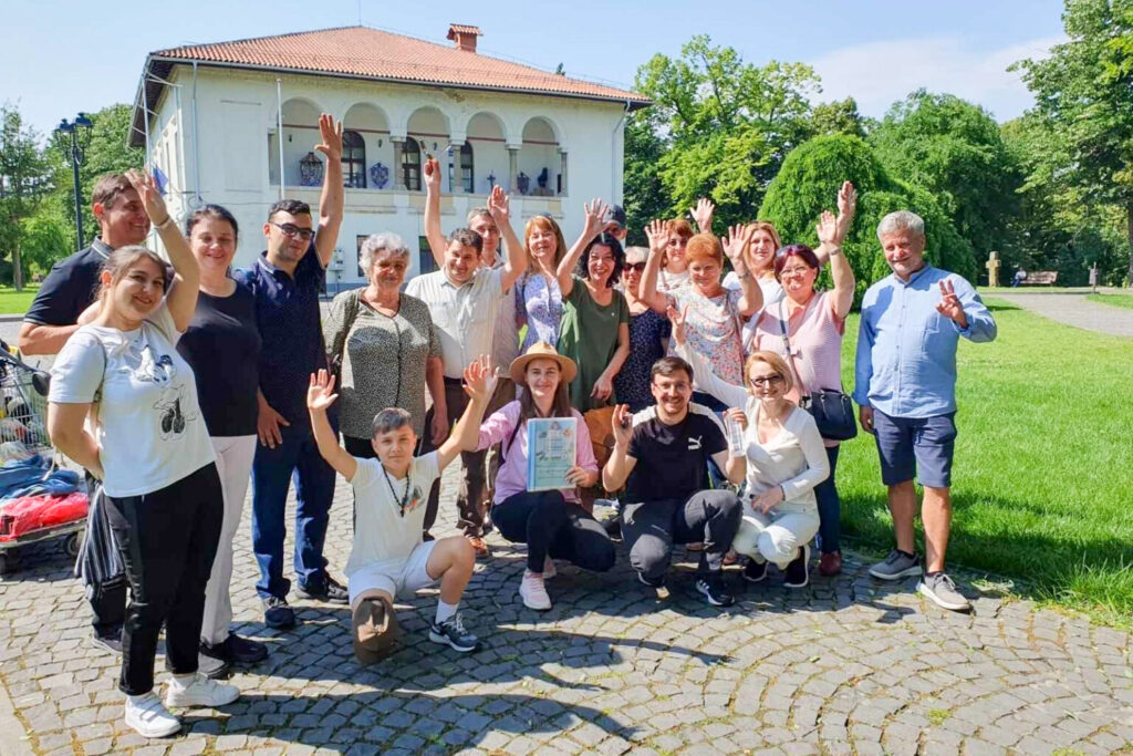 Durată aprox. 2 ore
Turul standard Craiova Guided Tours este experiența de bază pentru a începe să cunoști povestea și să simți farmecul Cetății Băniei!